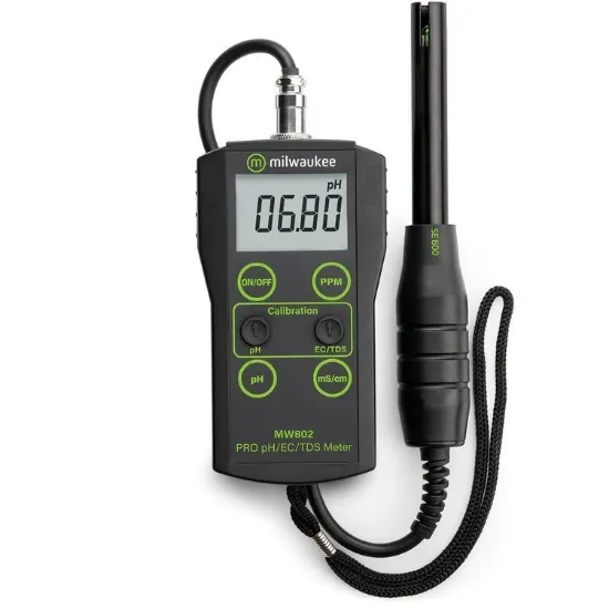 Bilde av Milwaukee MW802 - pH + EC water meter / combo meter